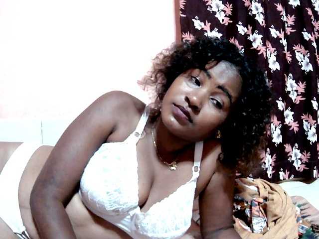 Alda26a live cam on BongaCams