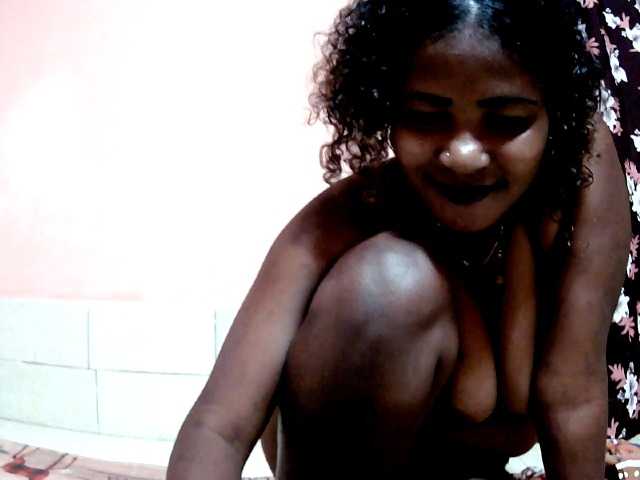 Alda26a live cam on BongaCams
