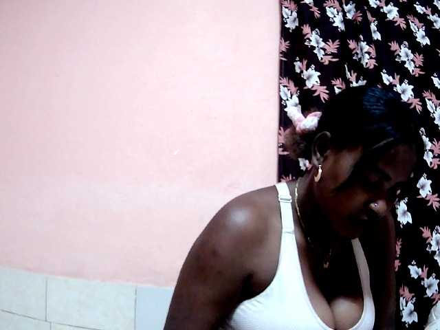 Alda26a live cam on BongaCams