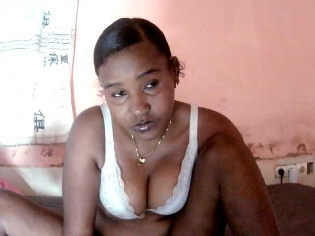 Alda26a live cam on BongaCams