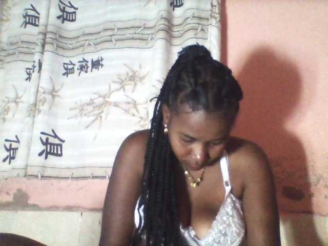 Alda26a live cam on BongaCams