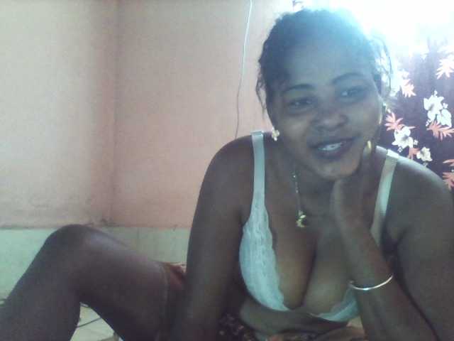 Alda26a live cam on BongaCams