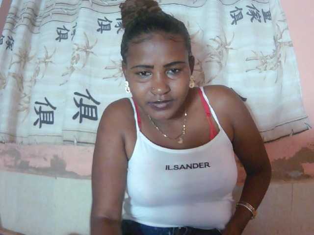 Alda26a live cam on BongaCams
