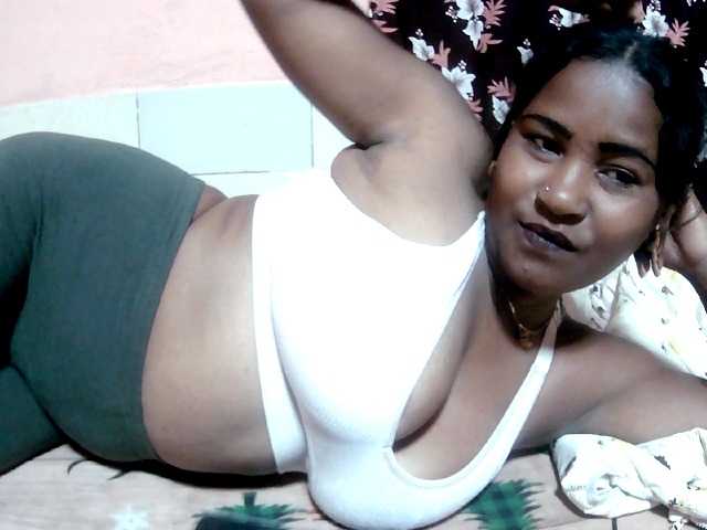 Alda26a live cam on BongaCams