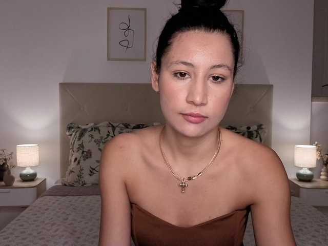 Anfisa-001 live cam on BongaCams