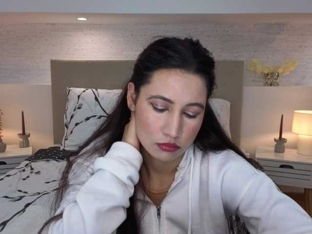 Anfisa-001 live cam on BongaCams