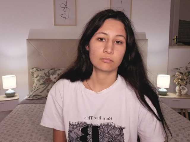 Anfisa-001 live cam on BongaCams