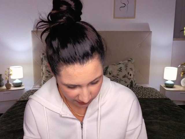 Anfisa-001 live cam on BongaCams