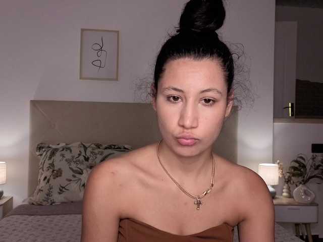 Anfisa-001 live cam preview