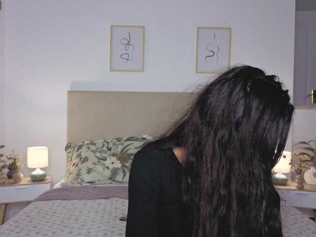 Anfisa-001 live cam on BongaCams