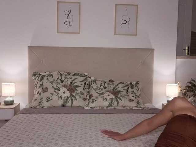 Anfisa-001 live cam on BongaCams