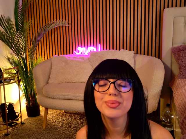 SofiaNoireX live cam on BongaCams