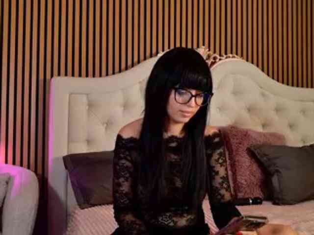 SofiaNoireX webcam