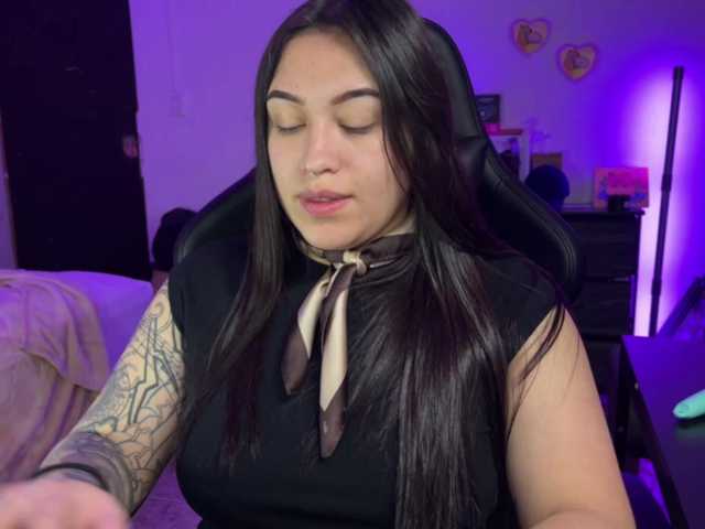 LilyhotsonCam live cam on BongaCams