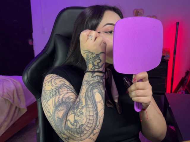 LilyhotsonCam live cam on BongaCams