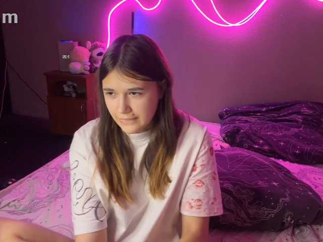 TwoLesbyBaby live cam on BongaCams