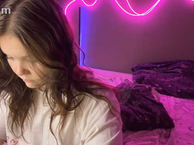 TwoLesbyBaby — live couple cam