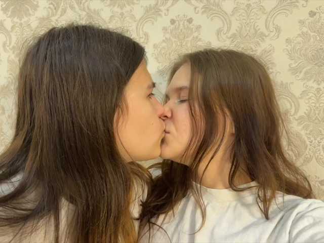 TwoLesbyBaby live cam on BongaCams