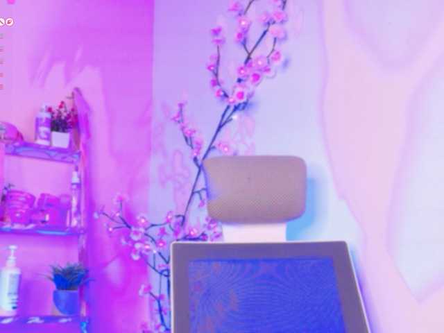 lolyyuno1 live cam on BongaCams