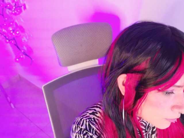 lolyyuno1 live cam on BongaCams