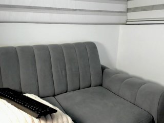 NicolleLust Porn Show