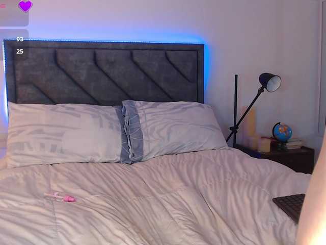 NicolleLust live cam on BongaCams
