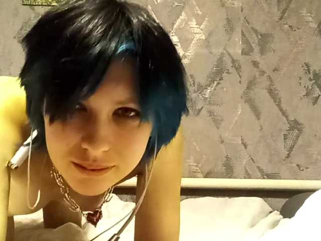 JoellaHuval live cam on BongaCams
