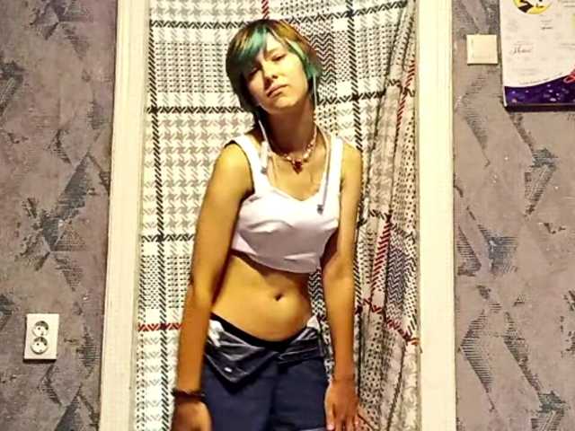 JoellaHuval live cam on BongaCams