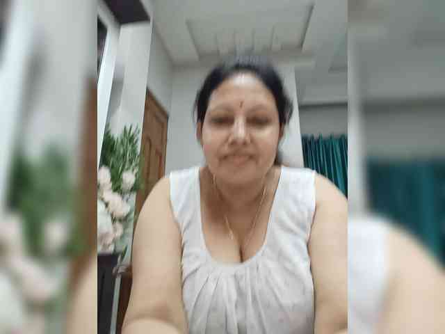 Aishwaryaa Live Webcam on BongaCams