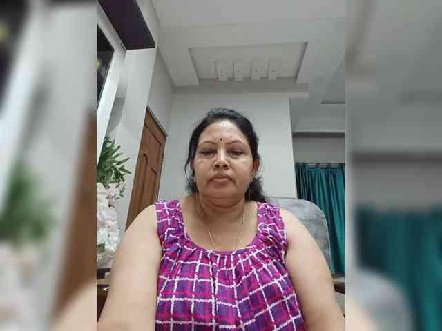 Aishwaryaa Live Webcam on BongaCams