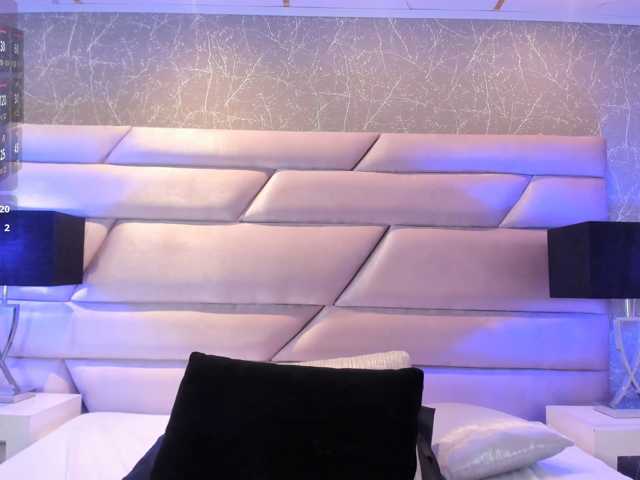 ScarlettRoot live cam on BongaCams