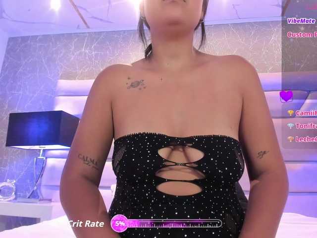 ScarlettRoot live cam on BongaCams