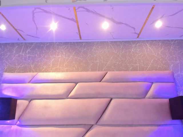 ScarlettRoot live cam on BongaCams