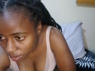 PrettyNoela Porn Show