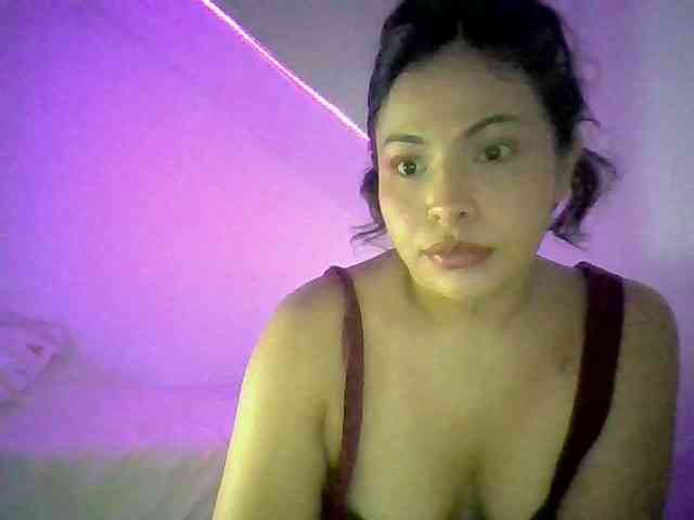 sweettfacee webcam