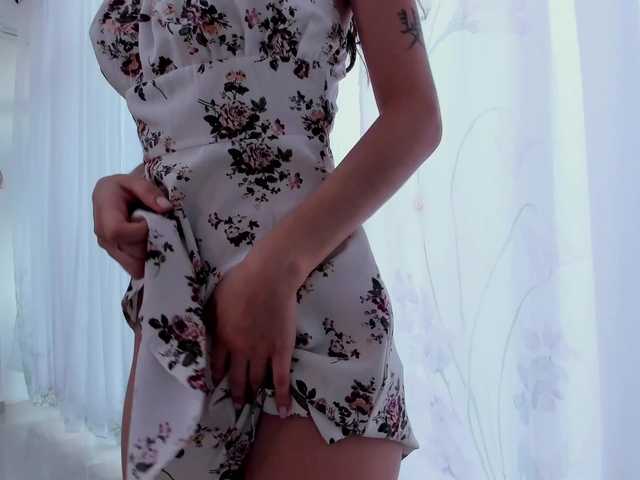 ZoeSmith live cam on BongaCams
