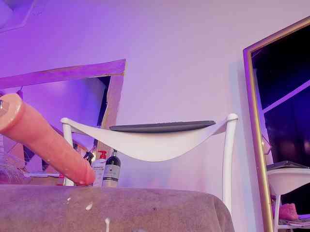BritannyClaire Live Webcam on BongaCams