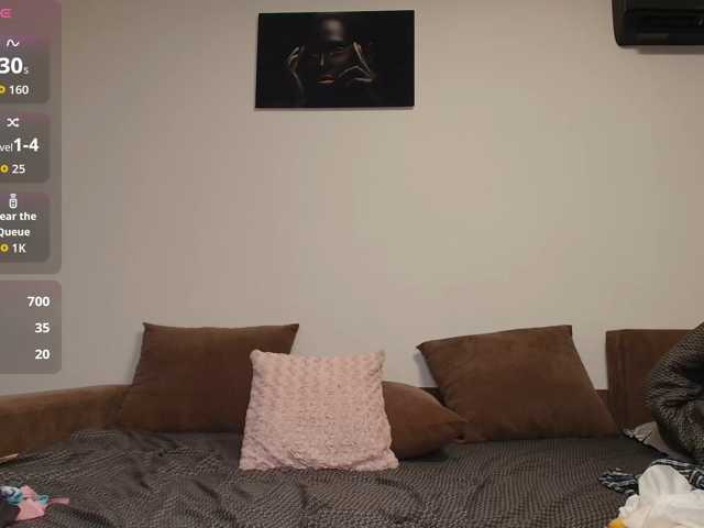 KylieRosse live cam on BongaCams