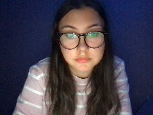 frfrshinya live cam on BongaCams