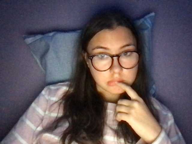 frfrshinya live cam on BongaCams