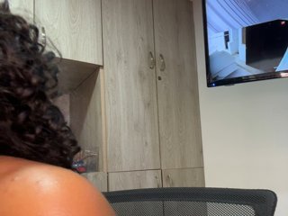 CarlyMonroee Porn Show