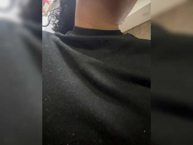 CarlyMonroee live cam on BongaCams