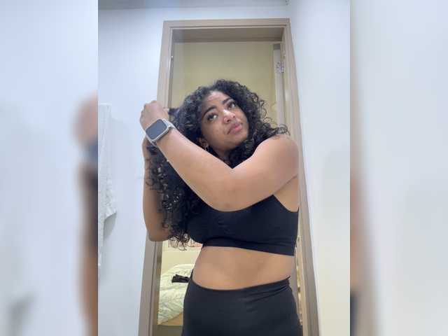 CarlyMonroee
