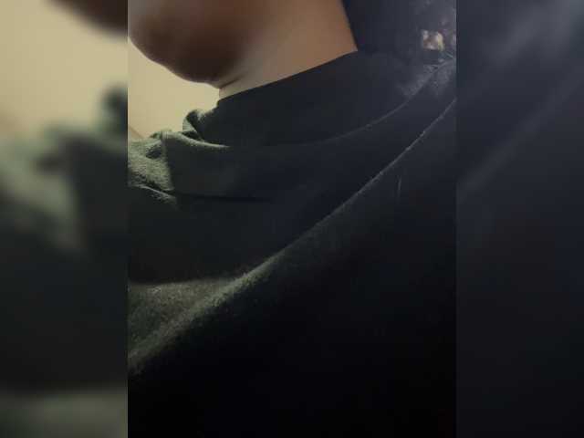 CarlyMonroee live cam