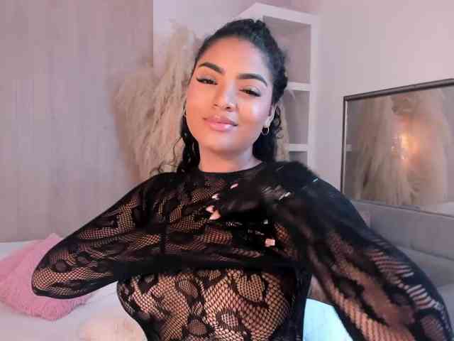 CarlyMonroee webcam