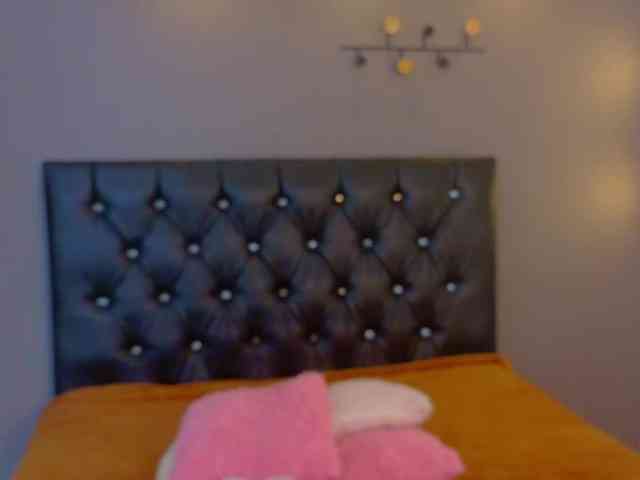 CarlyMonroee webcam