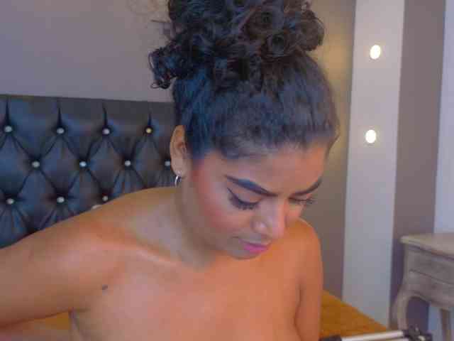 CarlyMonroee webcam