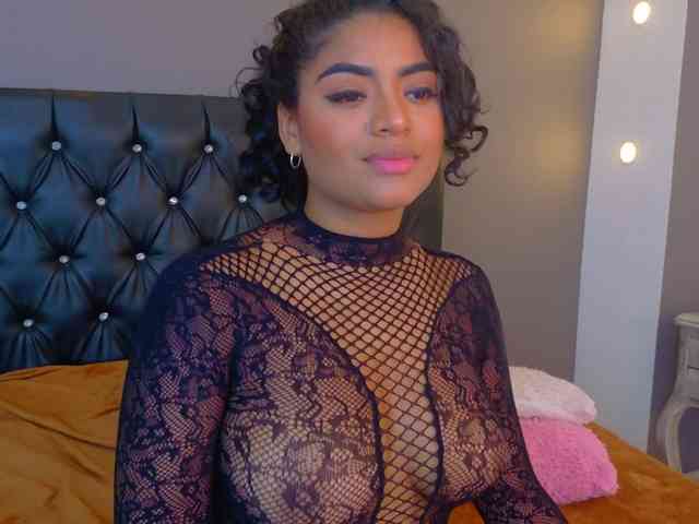 CarlyMonroee webcam