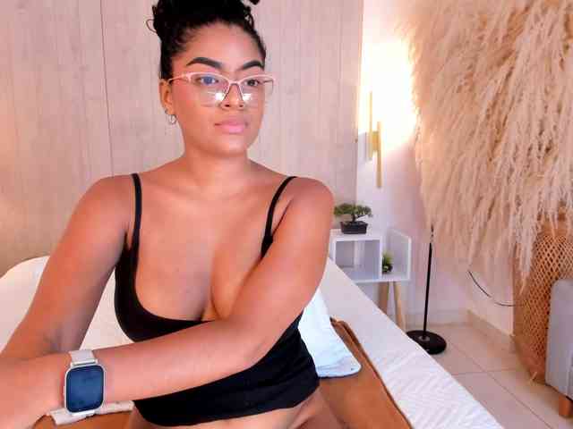 CarlyMonroee webcam