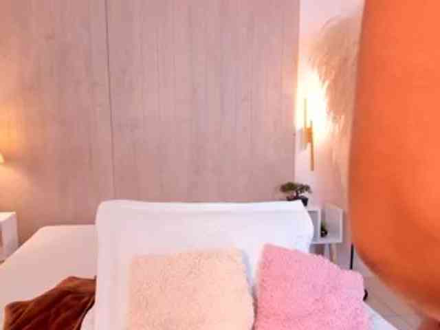 CarlyMonroee webcam
